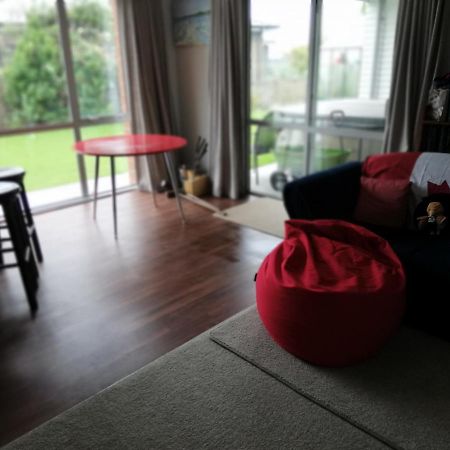 Whaka Heights Bed & Breakfast Christchurch Bagian luar foto