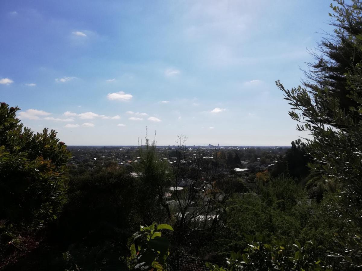 Whaka Heights Bed & Breakfast Christchurch Bagian luar foto